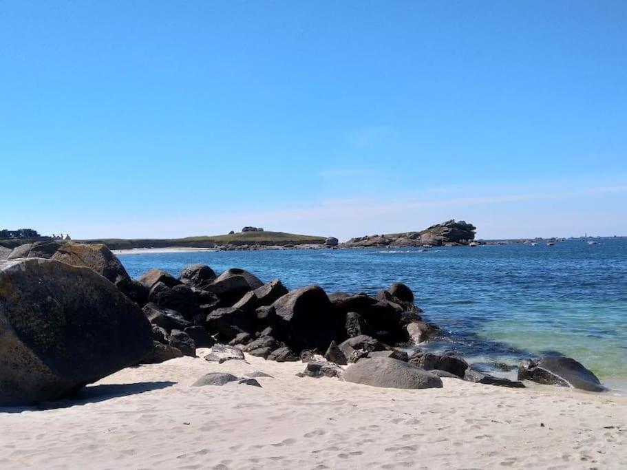 Gite Kerbourc'H Charmant Et Confortable, Mer Et Plages A 3Km, Ploudalmézeau Exterior foto